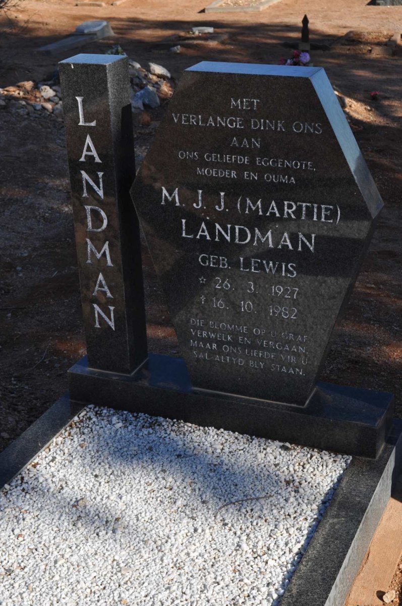LANDMAN M.J.J. nee LEWIS 1927-1982