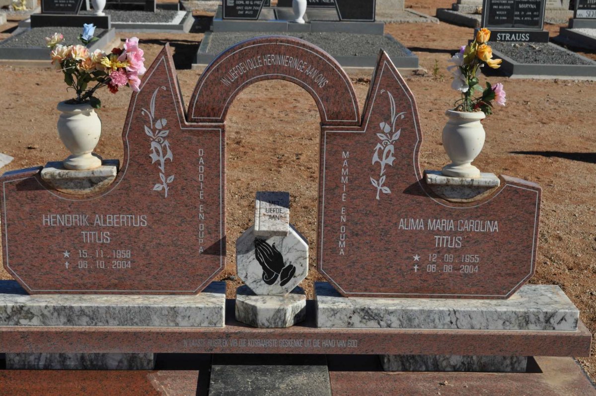 TITUS Hendrik Albertus 1958-2004 &amp; Alima Maria Carolina 1955-2004