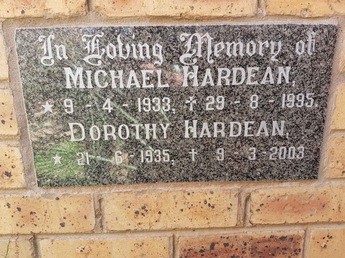 HARDEAN Michael 1933-1995 &amp; Dorothy 1935-2003