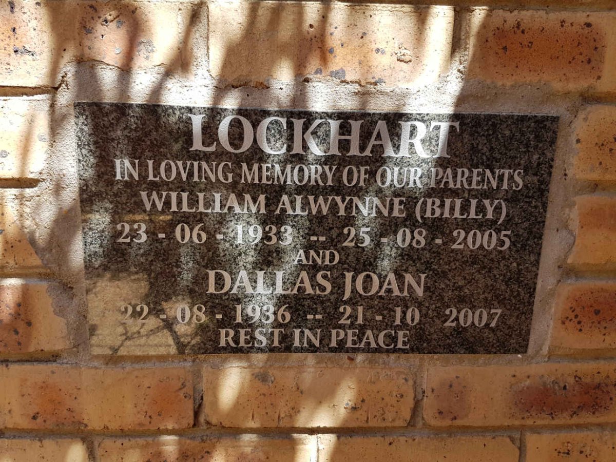 LOCKHART William Alwynne 1933-2005 &amp; Dallas Joan 1936-2007 2
