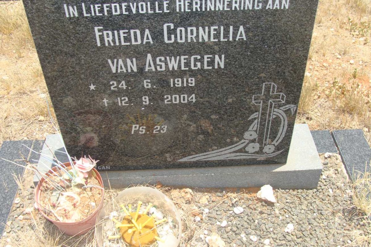 ASWEGEN Frieda Cornelia, van 1919-2004