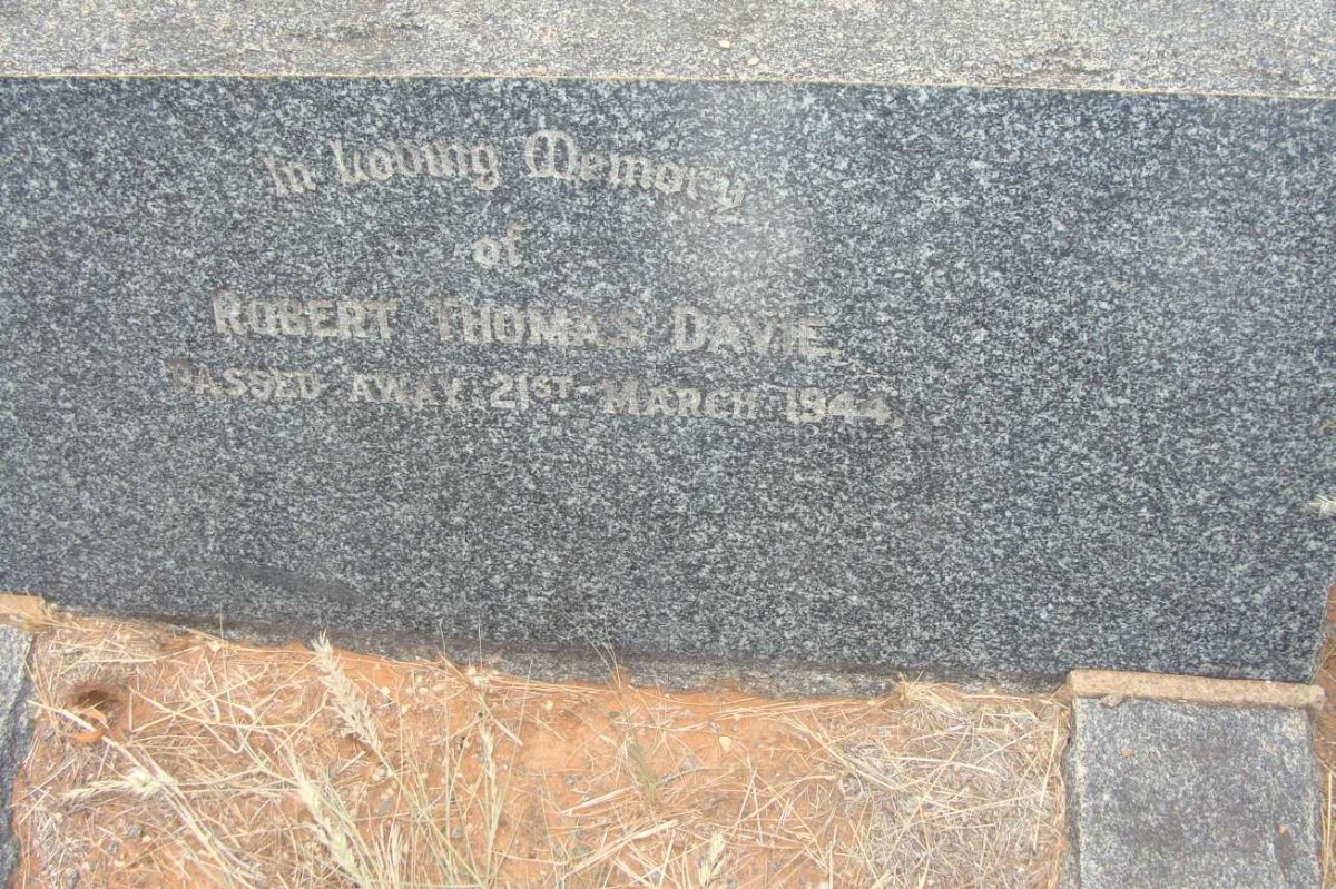 DAVIE Robert Thomas -1944
