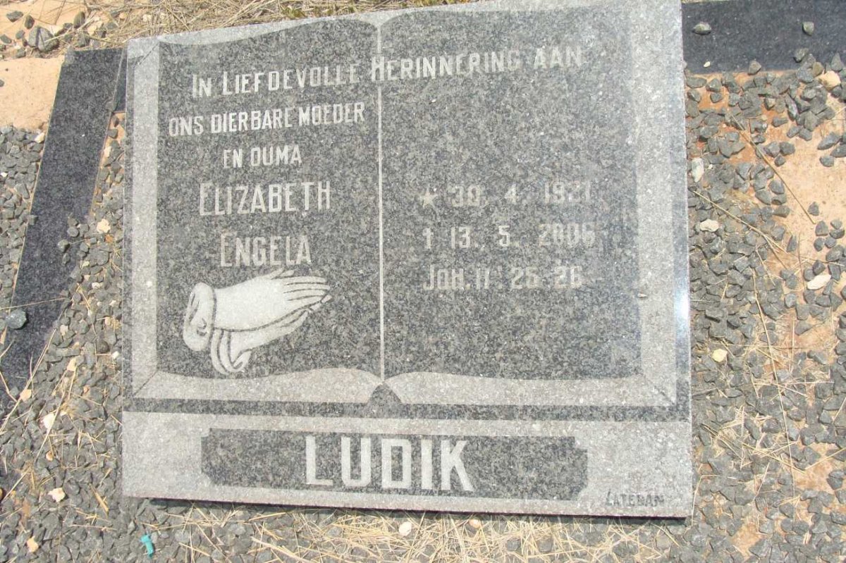LUDIK Elizabeth Engela 1921-2006