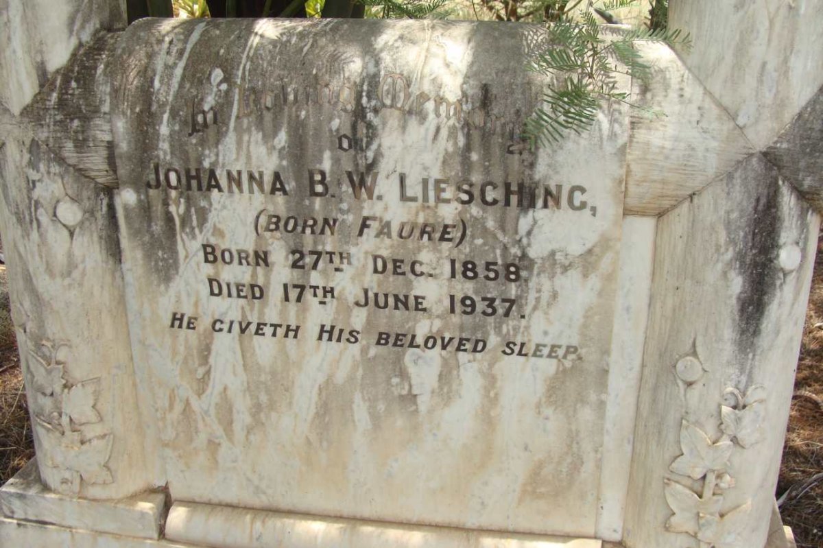 LIESCHING Johanna B.W. nee FAURE 1858-1937