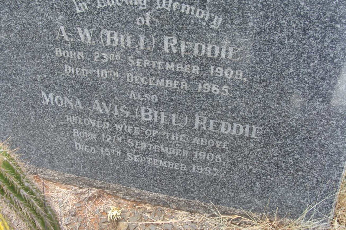 REDDIE A.W. 1909-1965 &amp; Mona Avis 1905-1987