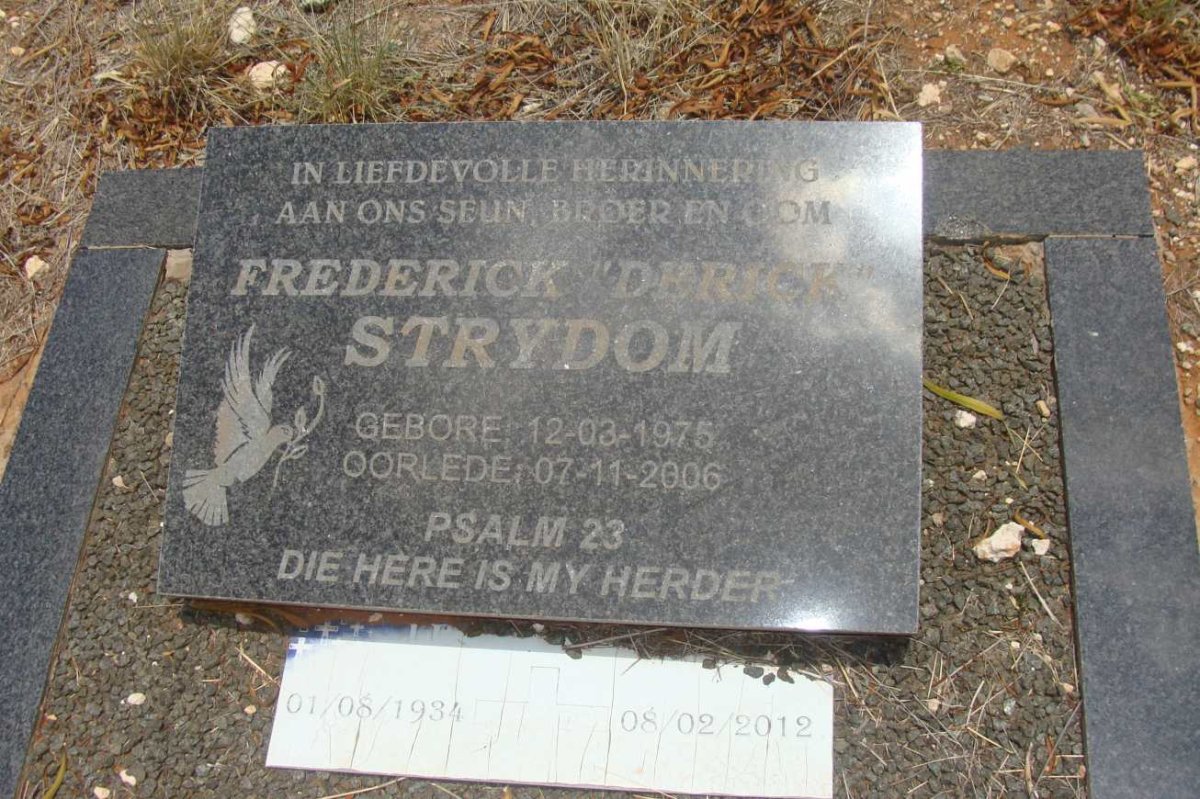 STRYDOM Frederick 1975-2006