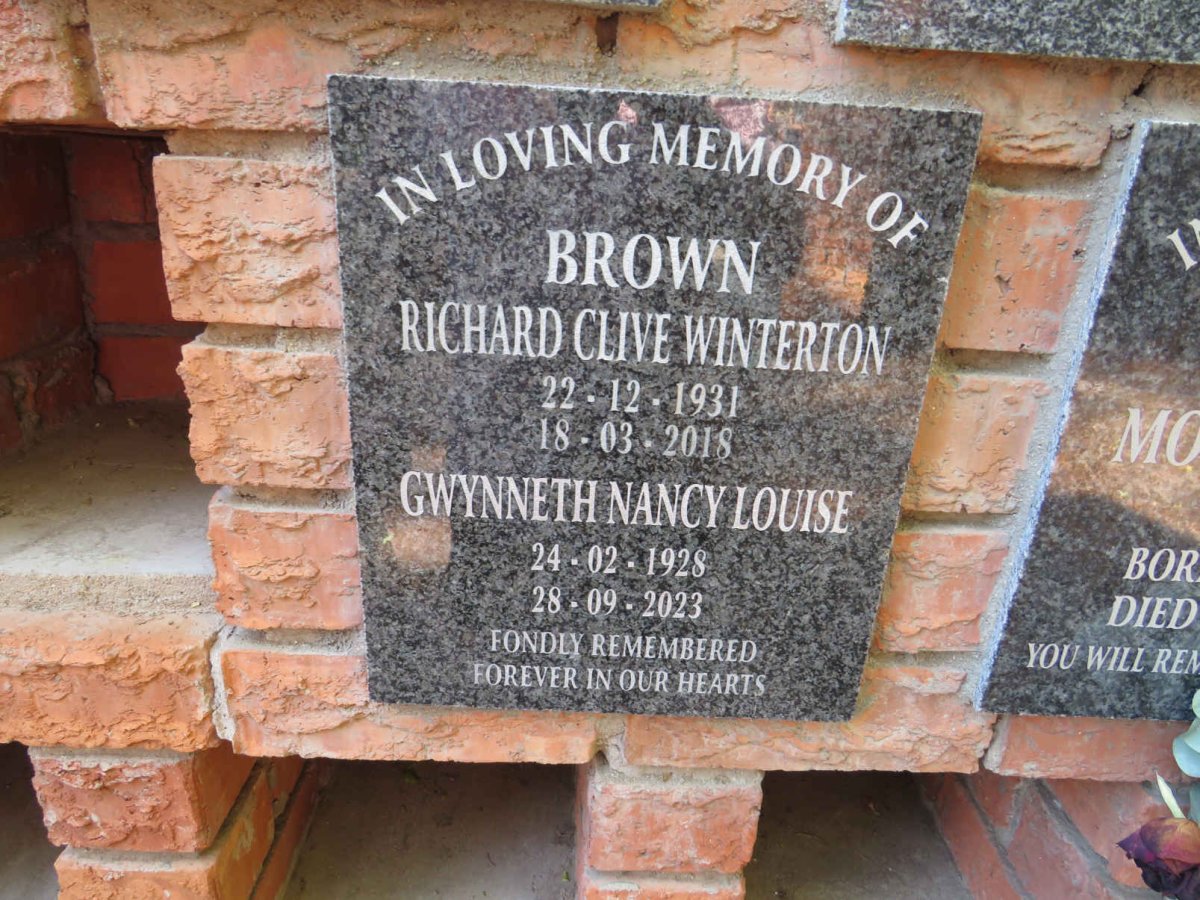 BROWN Richard Clive Winterton 1931-2018 & Gwynneth Nancy Louise 1928-2023