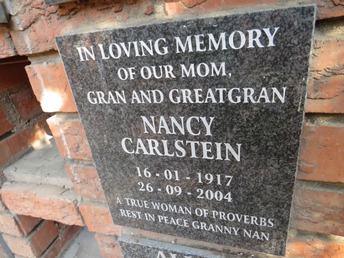CARLSTEIN Nancy 1917-2004