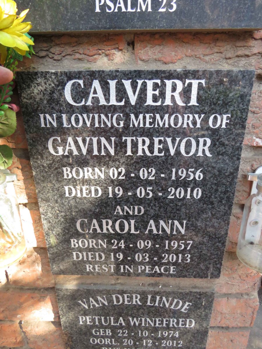 CALVERT Gavin Trevor 1956-2010 & Carol Ann 1957-2013