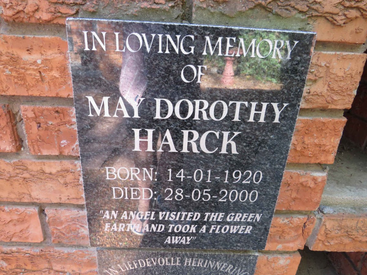 HARCK May Dorothy 1920-2000
