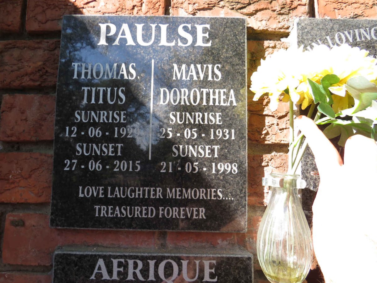 PAULSE Thomas Titus 1929-2015 & Mavis Dorothea 1931-1998