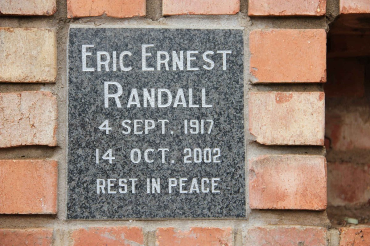 RANDALL Eric Ernest 1917-2002