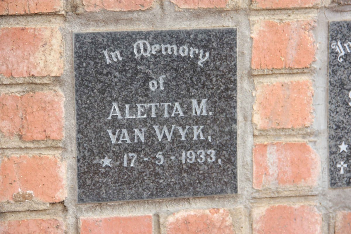 WYK Aletta M., van 1933-