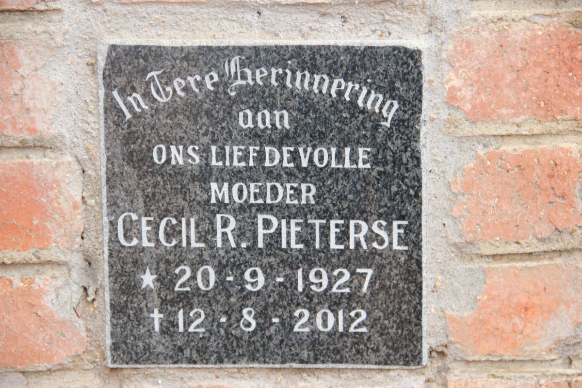 PIETERSE Cecil R. 1927-2012