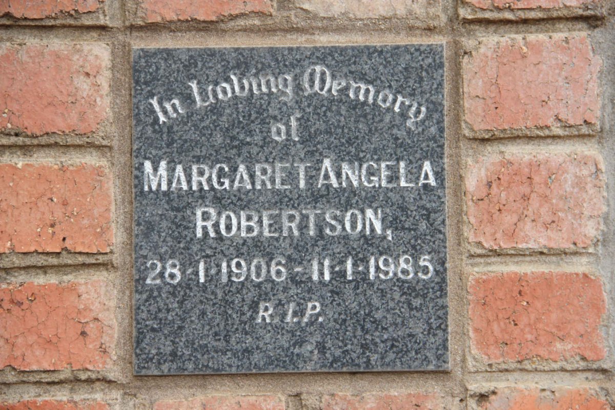 ROBERTSON Margaret Angela 1906-1985