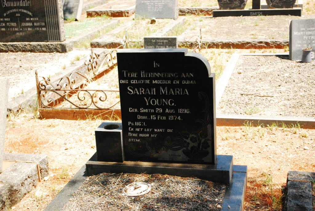 YOUNG Sarah Maria nee SMITH 1896-1974