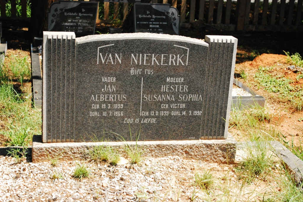 NIEKERK Jan Albertus 1899-1966 &amp; Hester Susanna Sophia VICTOR 1899-1992