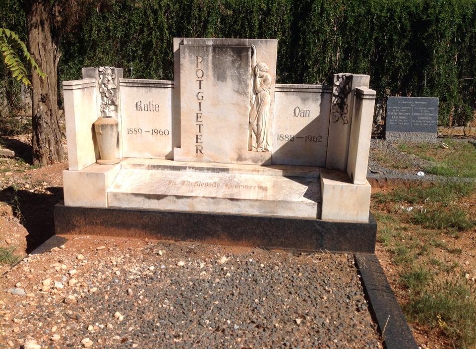 POTGIETER Daniel Enoch Esterine 1888-1962 &amp; Rachel Maria Catharina BARNARD 1889-1960