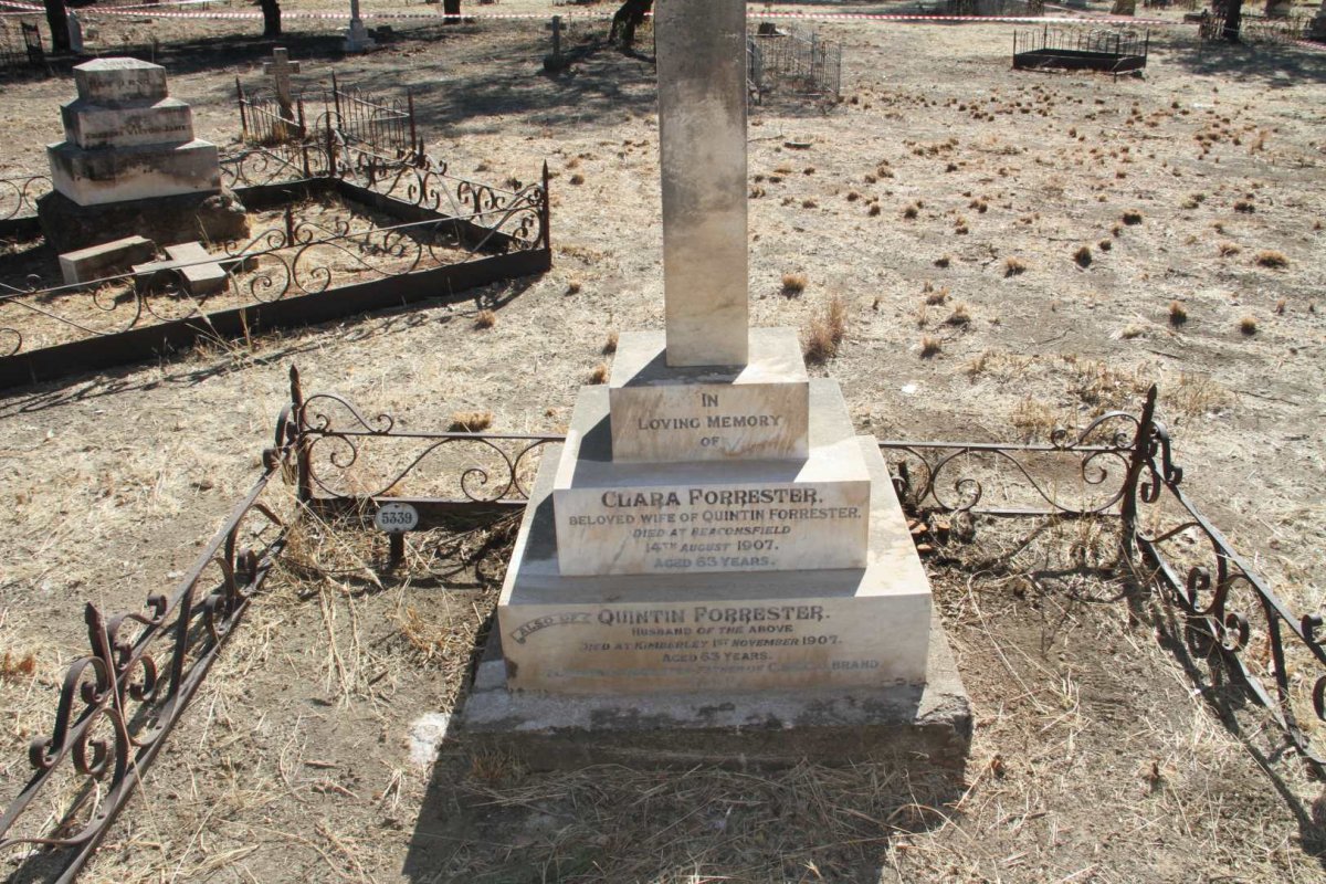 FORRESTER Quintin  -1907 &amp; Clara  -1907