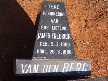BERG James Fredrick, van den 1980-1980