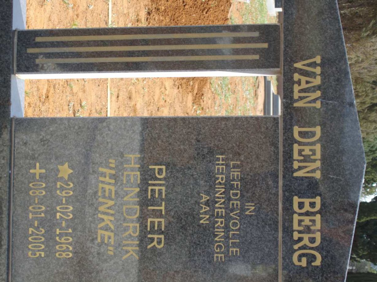 BERG Pieter Hendrik, van den 1968-2005
