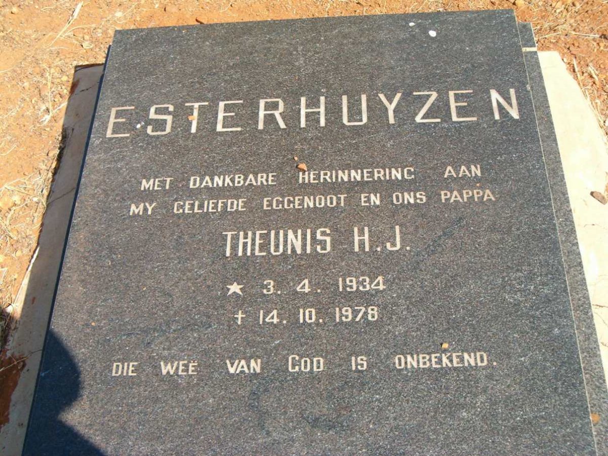 ESTERHUYZEN Theunis H.J. 1934-1978