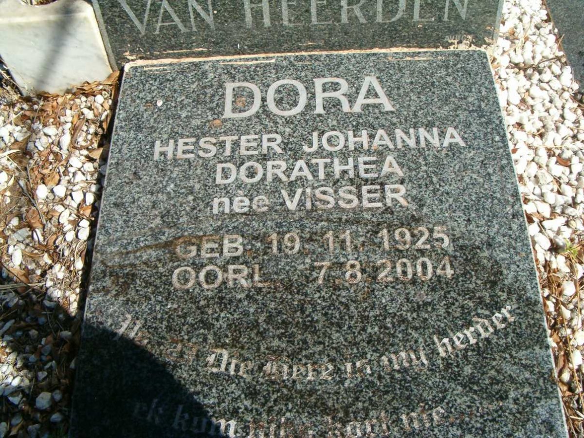HEERDEN Hester Johanna Dorathea, van nee VISSER 1925-2004