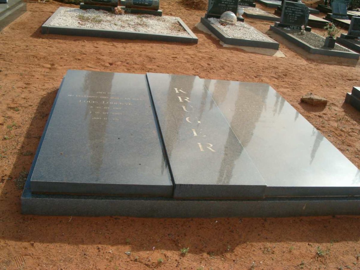 KRUGER Louis Lodewyk 1919-1987 &amp; Engela Anna Johanna V. ZYL 1923-