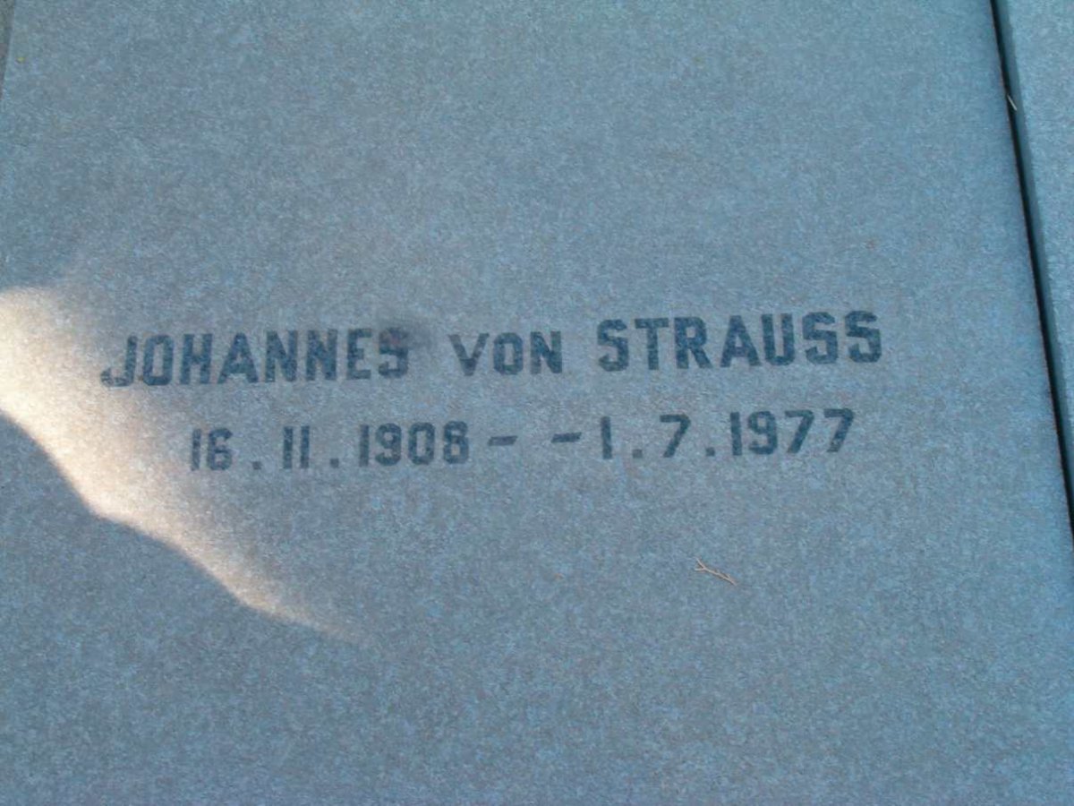 MOLKTE Johannes von Strauss, von 1908-1977