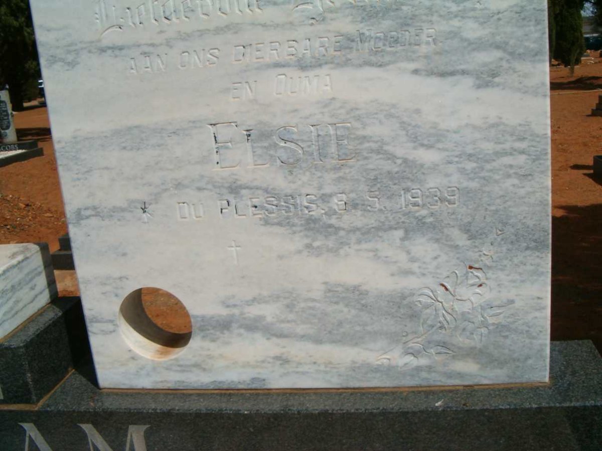 MARKRAM Elsie nee DU PLESSIS 1939-