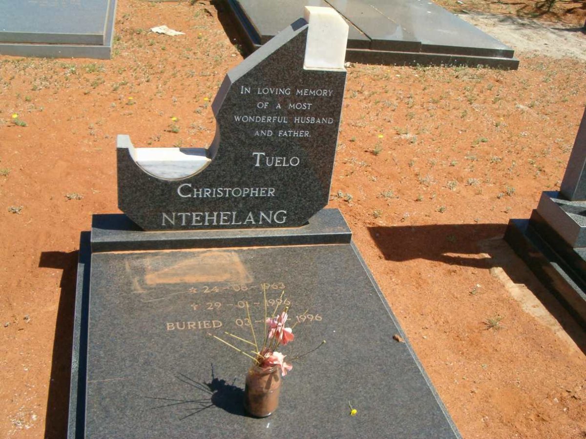 NTEHELANG Tuelo Christopher 1963-1996