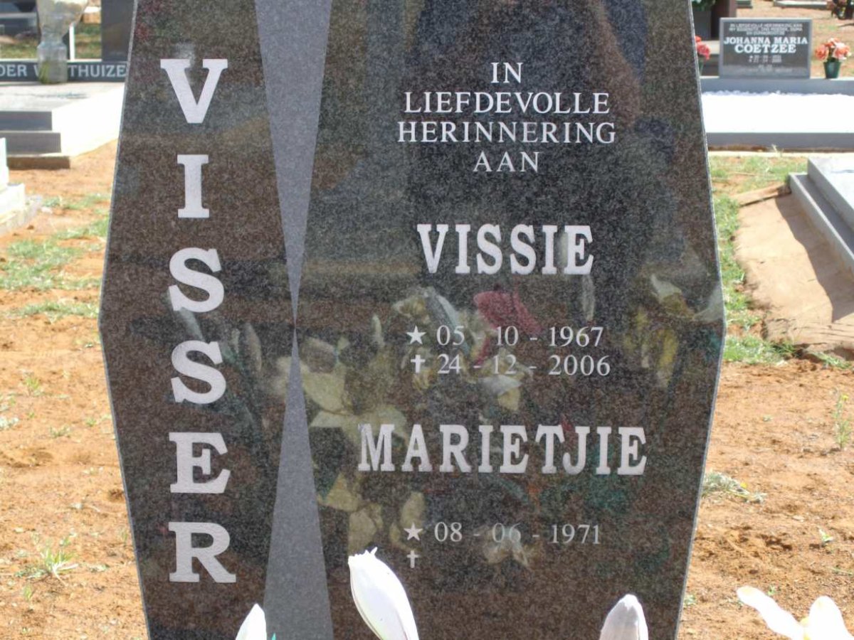 VISSER Vissie 1967-2006 &amp; Marietjie 1971-