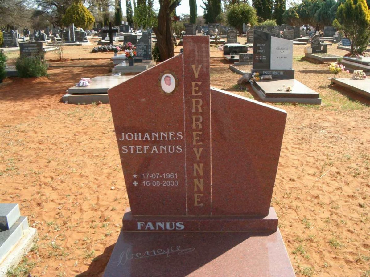 VERREYNNE Johannes Stefanus 1961-2003