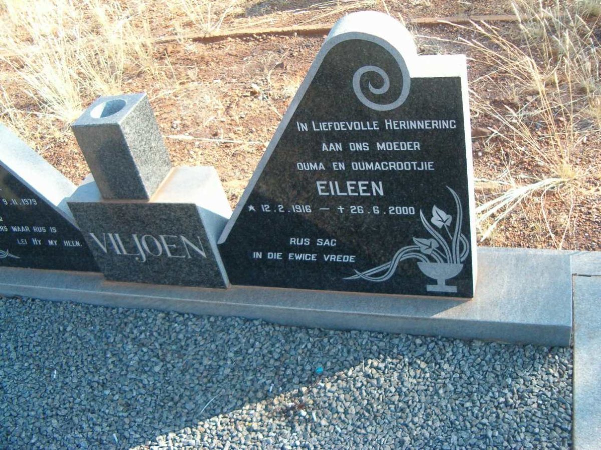 VILJOEN Eileen 1916-2000