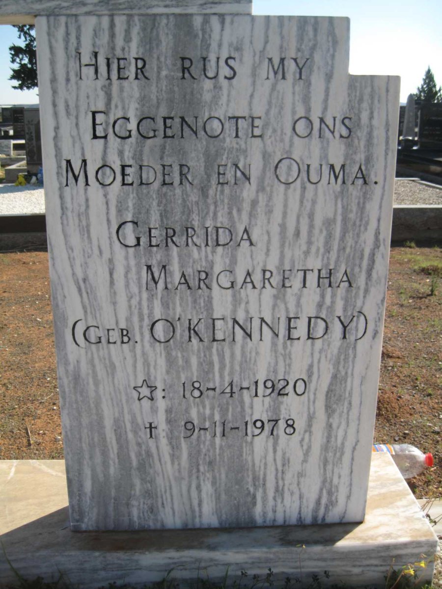 KEARNEY Marthinus Dawie 1917-199? &amp; Gerrida Margaretha O'KENNEDY 1920-1978