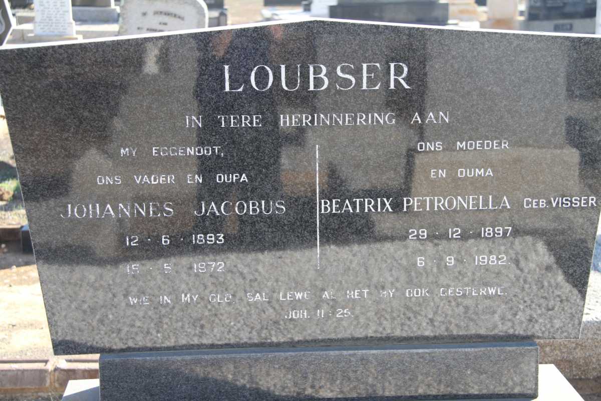 LOUBSER Johannes Jacobus 1893-1972 &amp; Beatrix Petronella VISSER 1897-1982