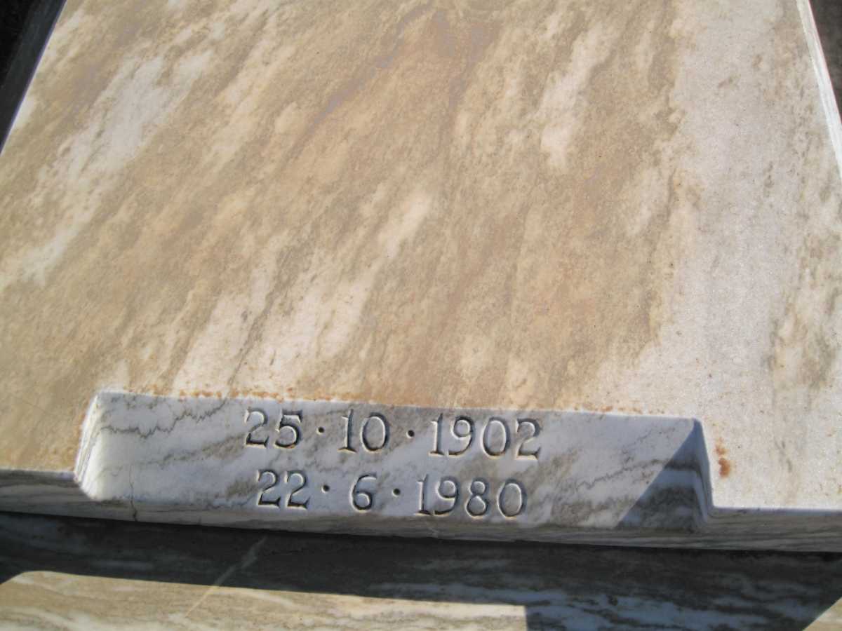 LOUBSER G.?J. 1902-1980 &amp; H.G.M. O'KENNEDY 1910-