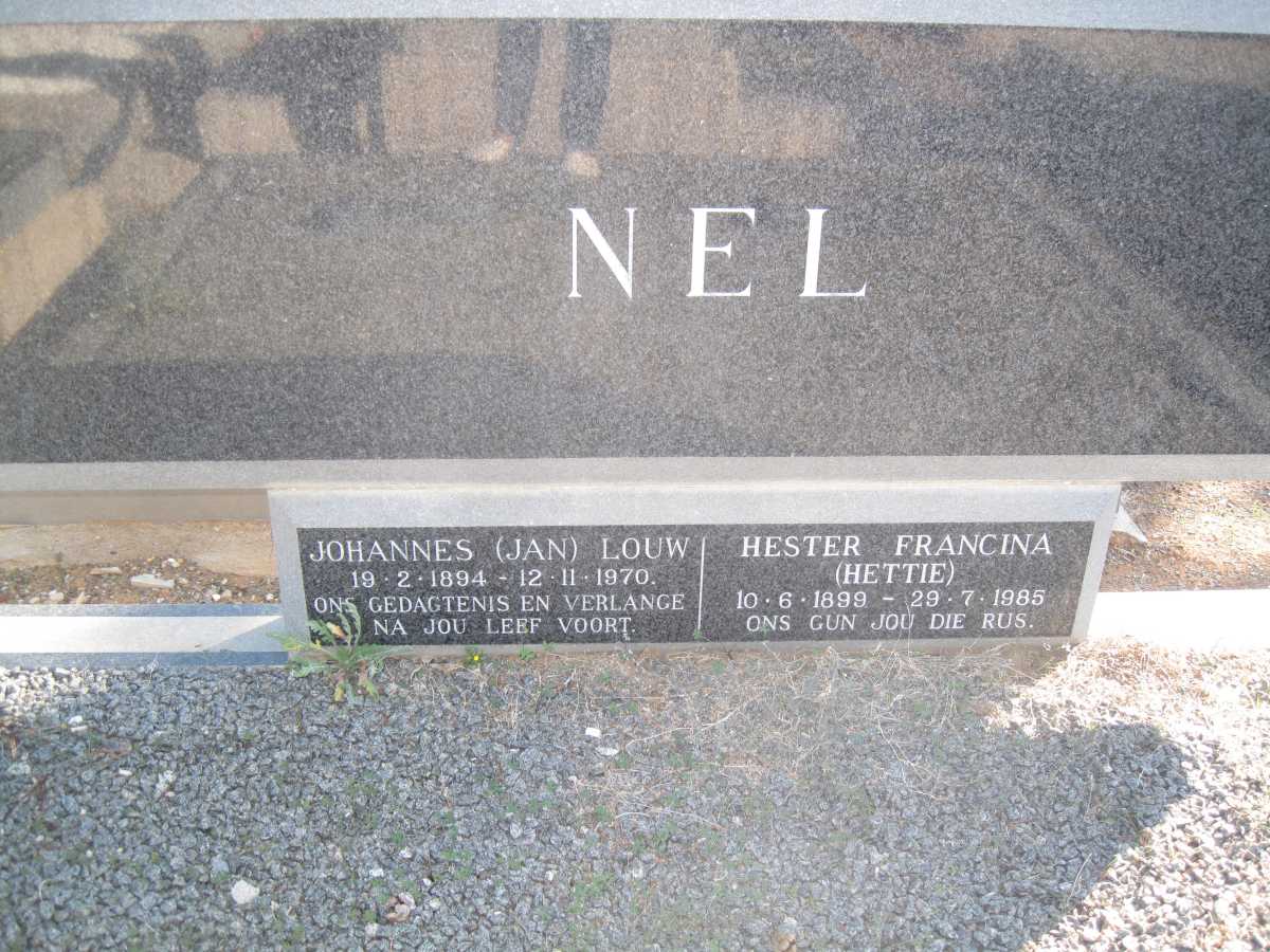 NEL Johannes Louw 1894-1970 &amp; Hester Francina 1899-1985