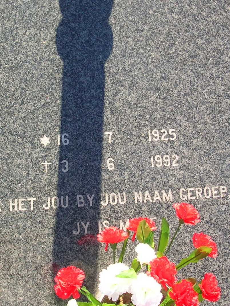 MERWE A.J., van der 1925-1992