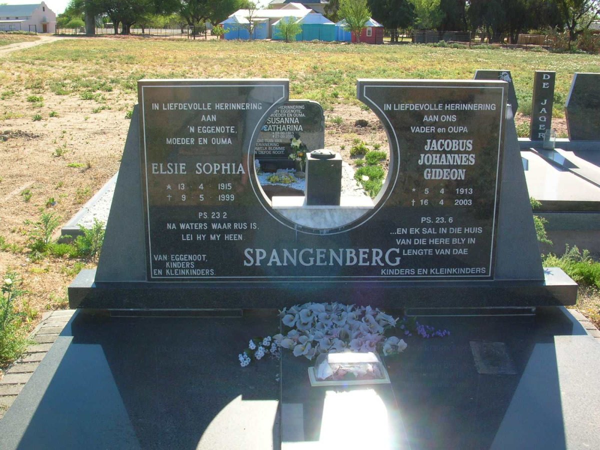 SPANGENBERG Jacobus Johannes Gideon 1913-2003 &amp; Elsie Sophia 1915-1999