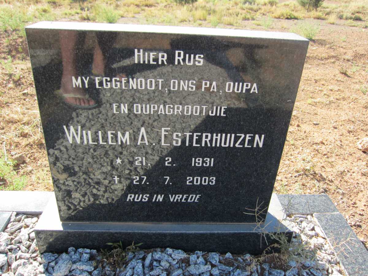 ESTERHUIZEN Willem A. 1931-2003