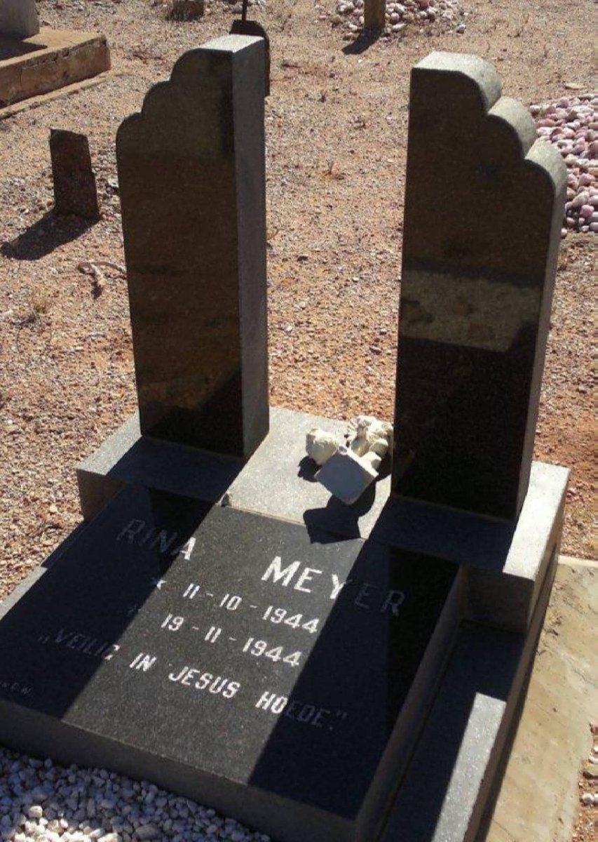 MEYER Rina 1944-1944