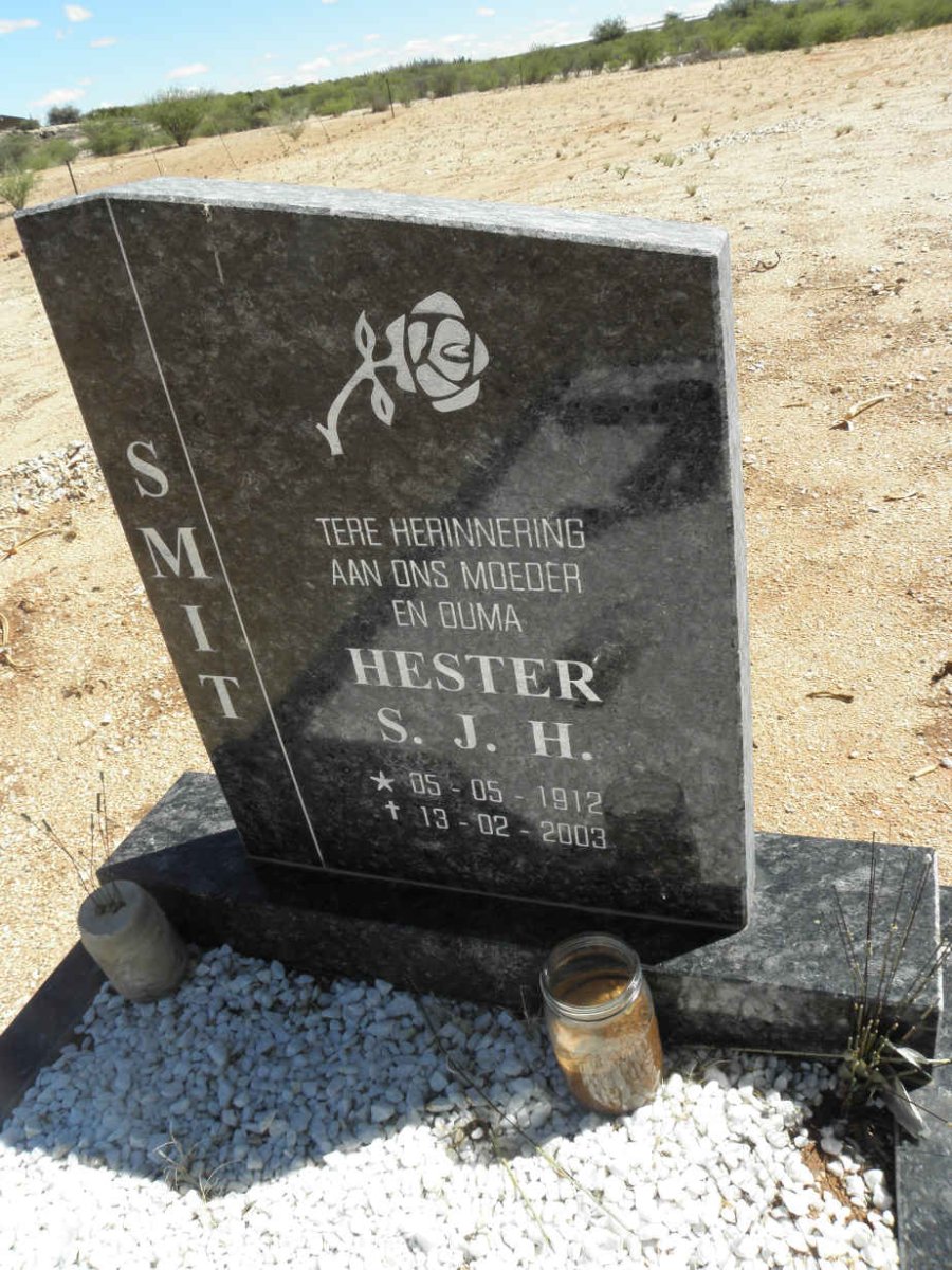 SMIT Hester S.J.H. 1912-2003
