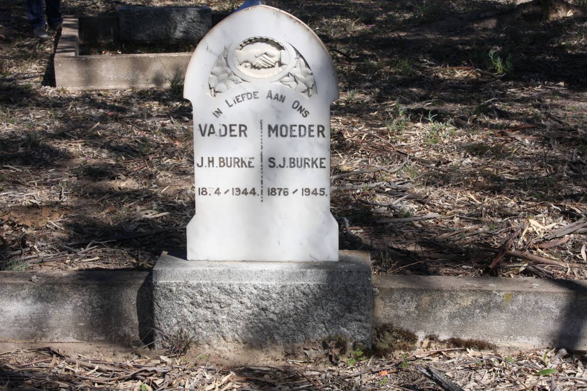 BURKE J.H. 1874-1944 &amp; S.J. 1876-1945 _01