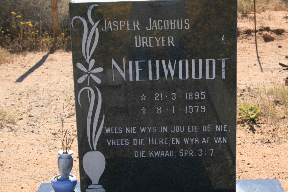 NIEUWOUDT Jasper Jacobus Dreyer 1895-1979