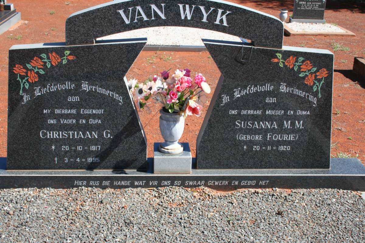 WYK Christiaan G., van 1917-1995 &amp; Susanna M.M. FOURIE 1920-