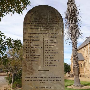 Northern Cape, NIEUWOUDTVILLE, NG Kerk, Gedenksteen