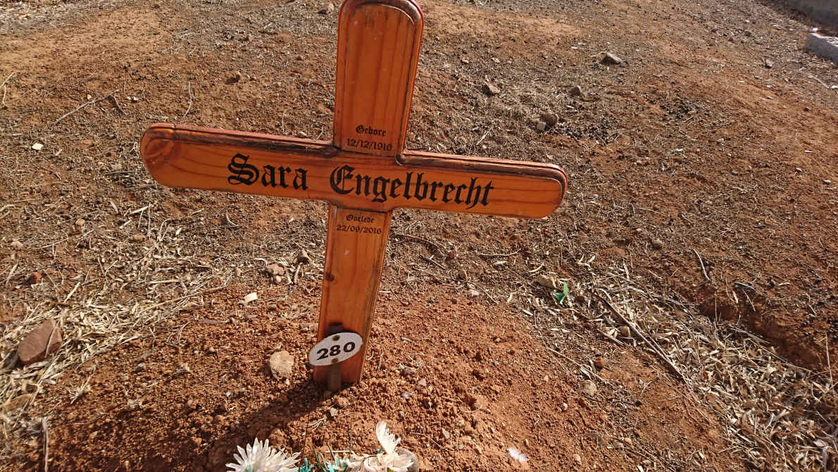 ENGELBRECHT Sara 1910-2016