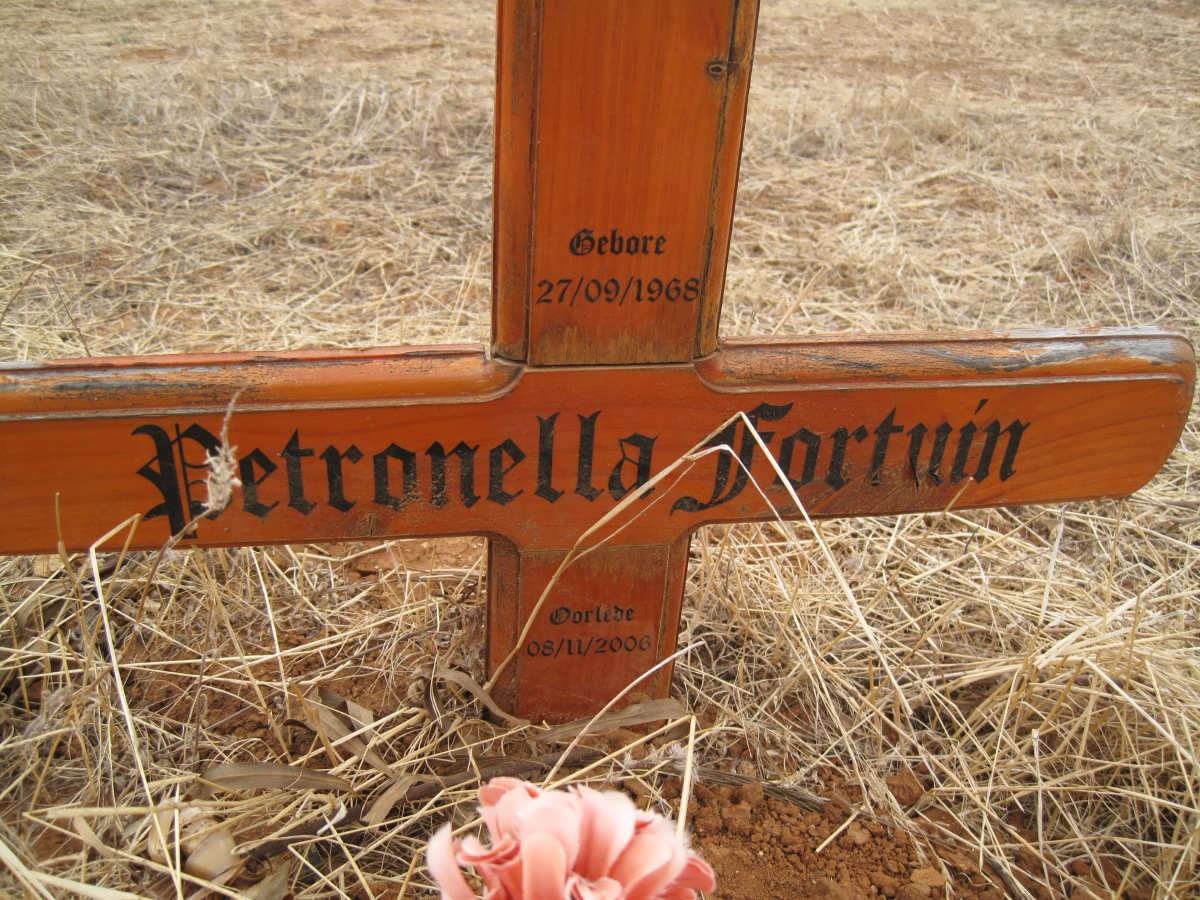 FORTUIN Petronella 1968-2006