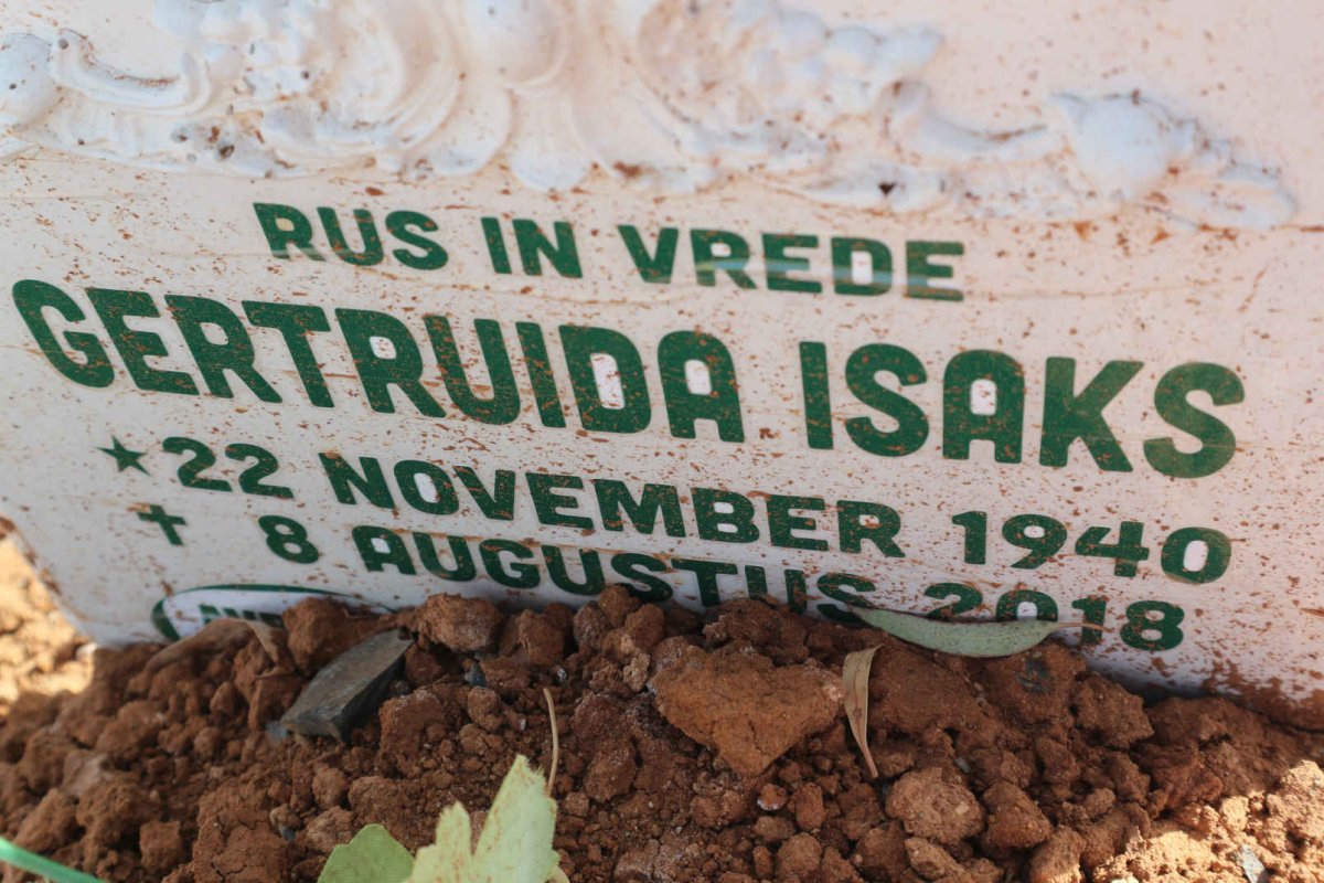 ISAKS Gertruida 1940-2018